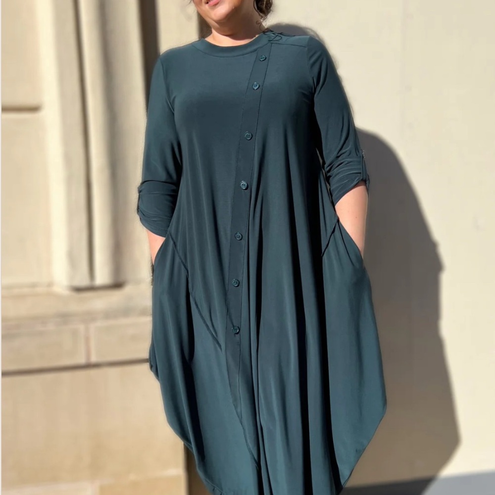 ZADIE B’S Nola Diagonal Button Dress M